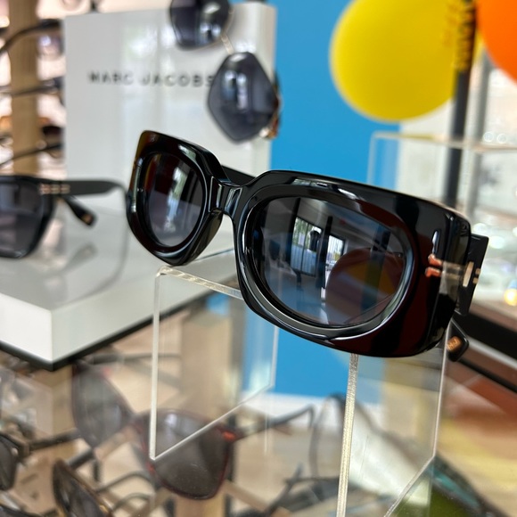 New Marc jacobs sunglasses - Picture 3 of 6